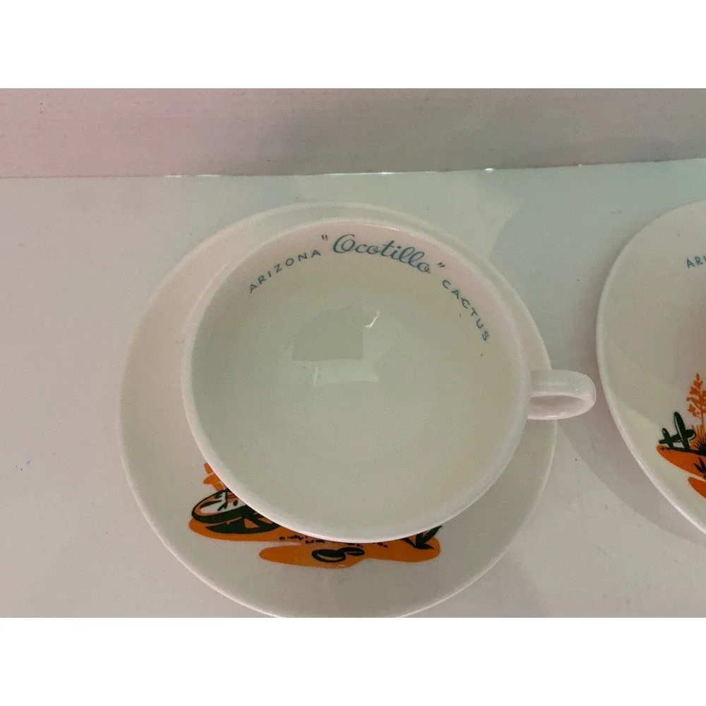 Universal Potteries preowned these